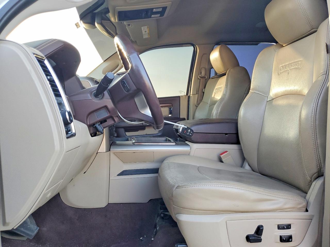 2015 Dodge 3500 Laramie