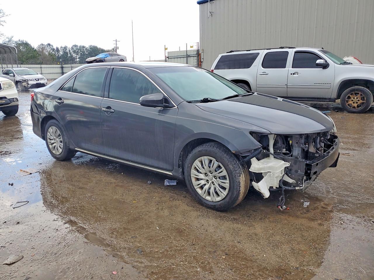 2012 Toyota Camry le