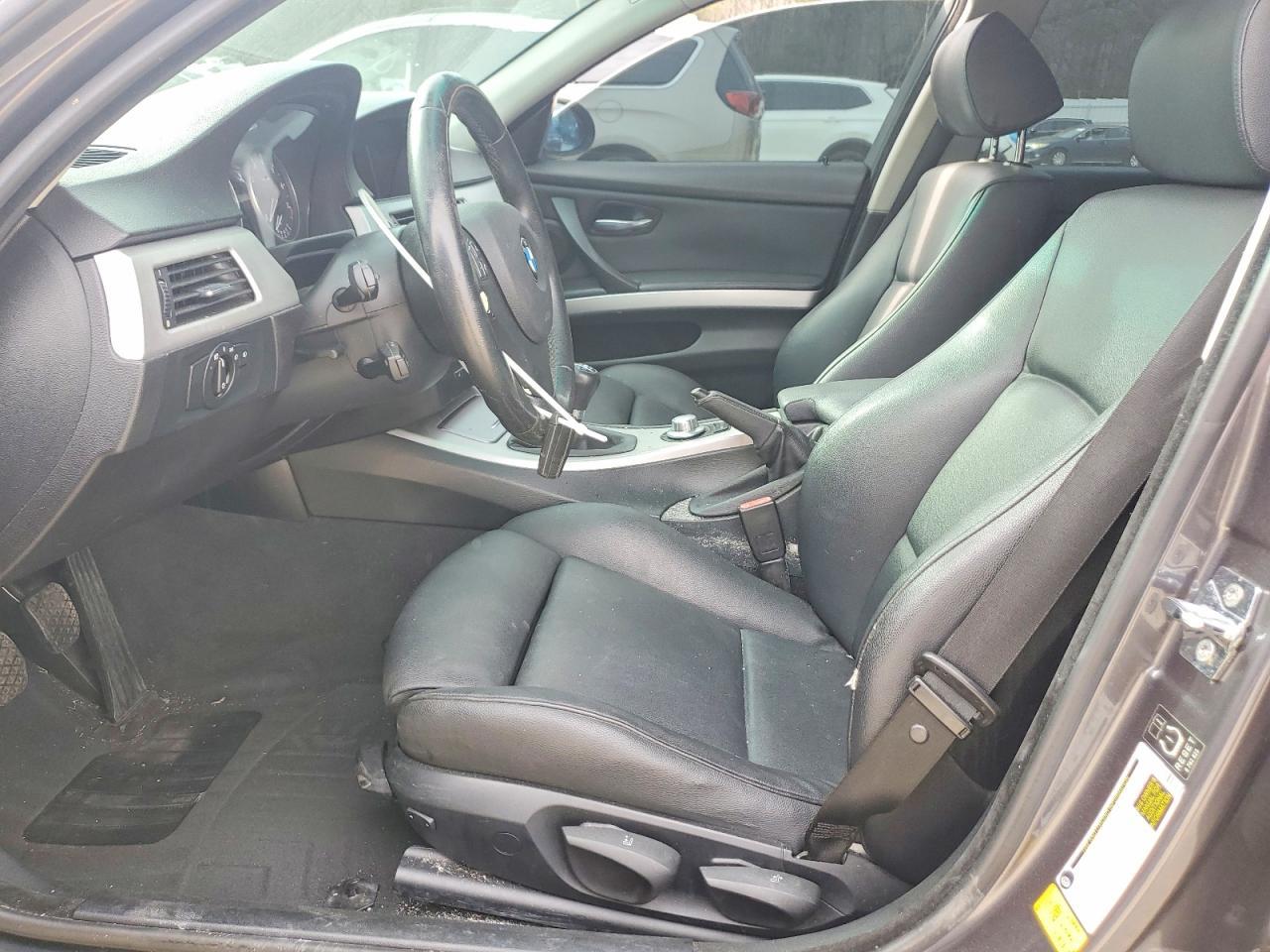 2006 BMW 325 i