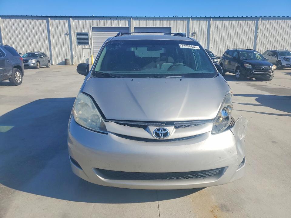 2006 Toyota Sienna ce