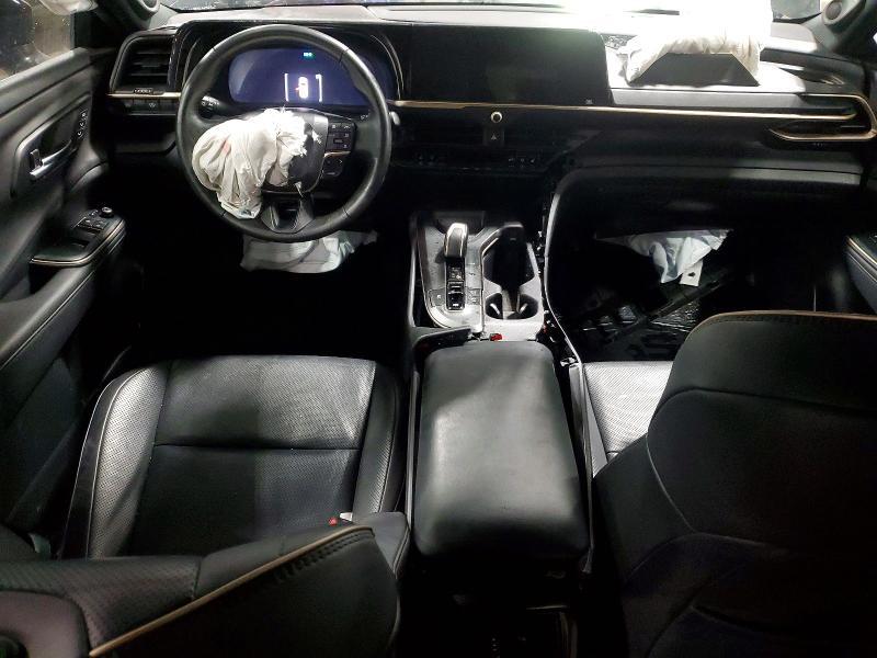 2023 Toyota Crown xle