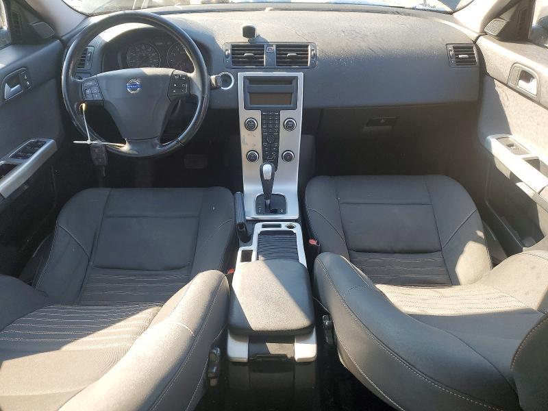2010 Volvo S40 2.4i