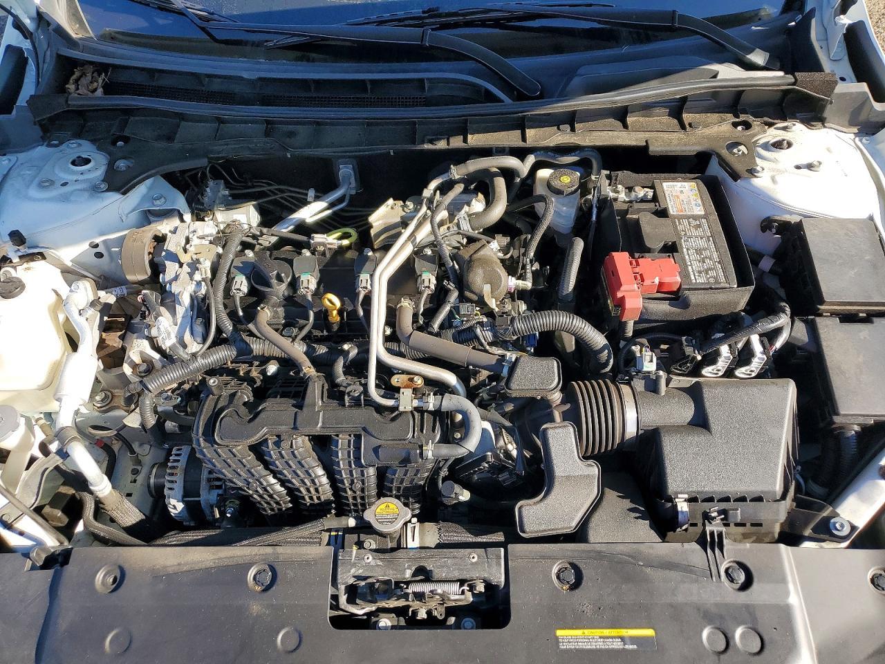 2022 Niss Altima 2.5 sv
