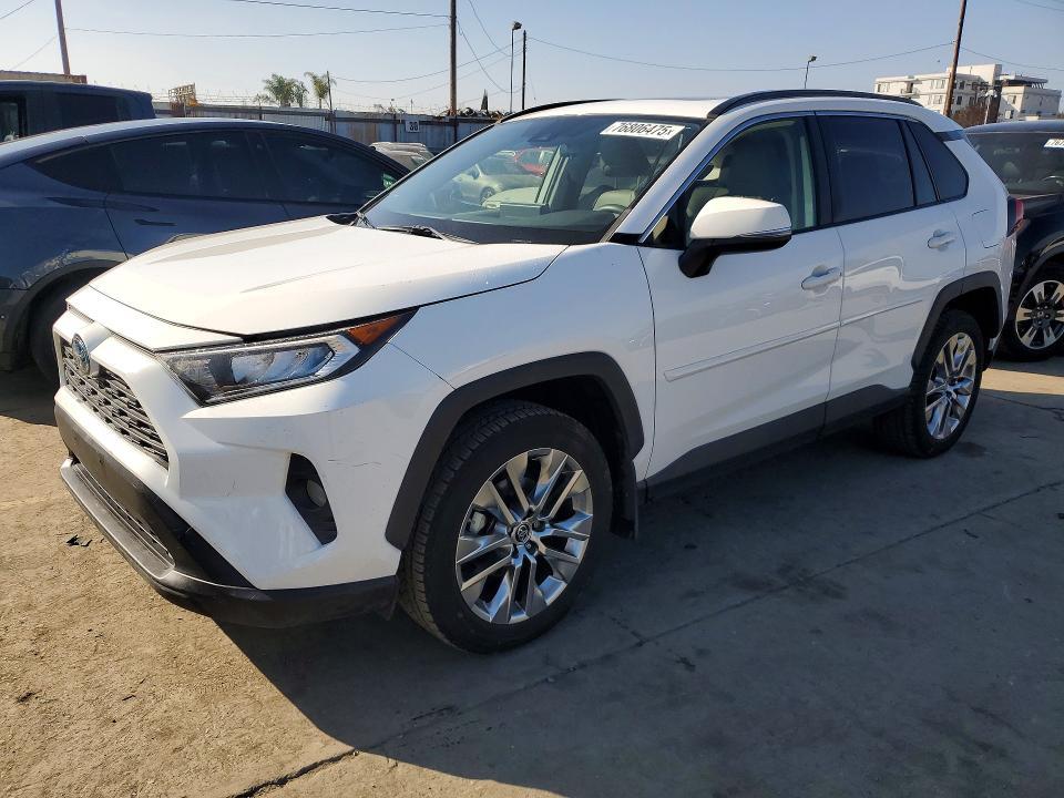 2019 Toyota Rav4 xle Premium