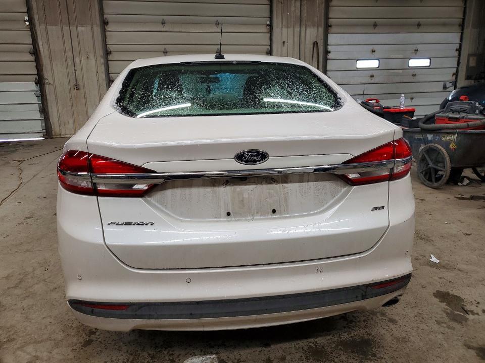 2017 Ford Fusion se