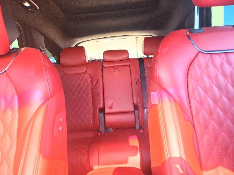 2025 Genesis Gv70 Base