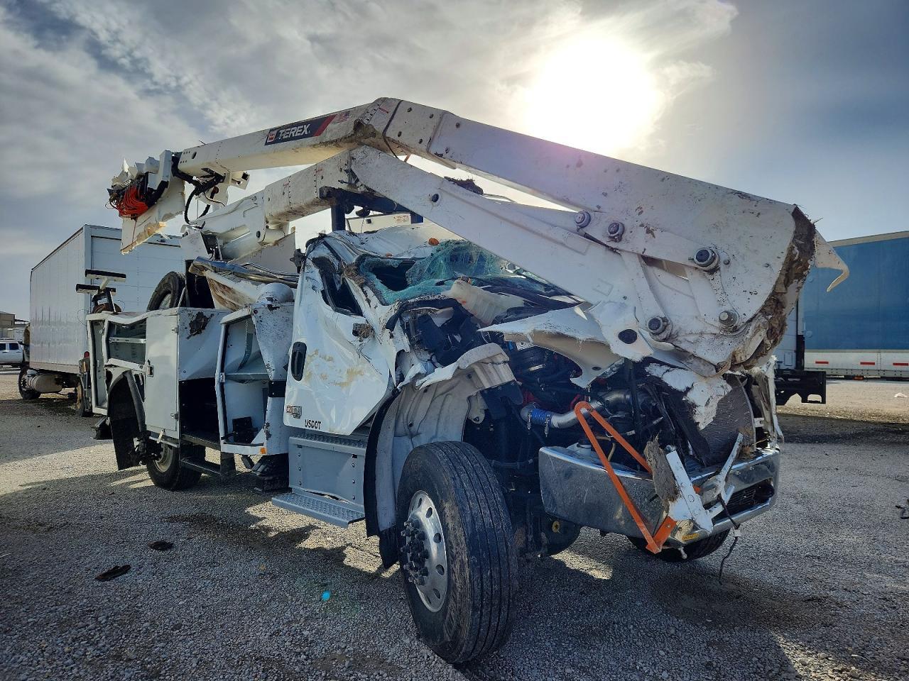 2025 Freightliner M2 106 Medium Duty