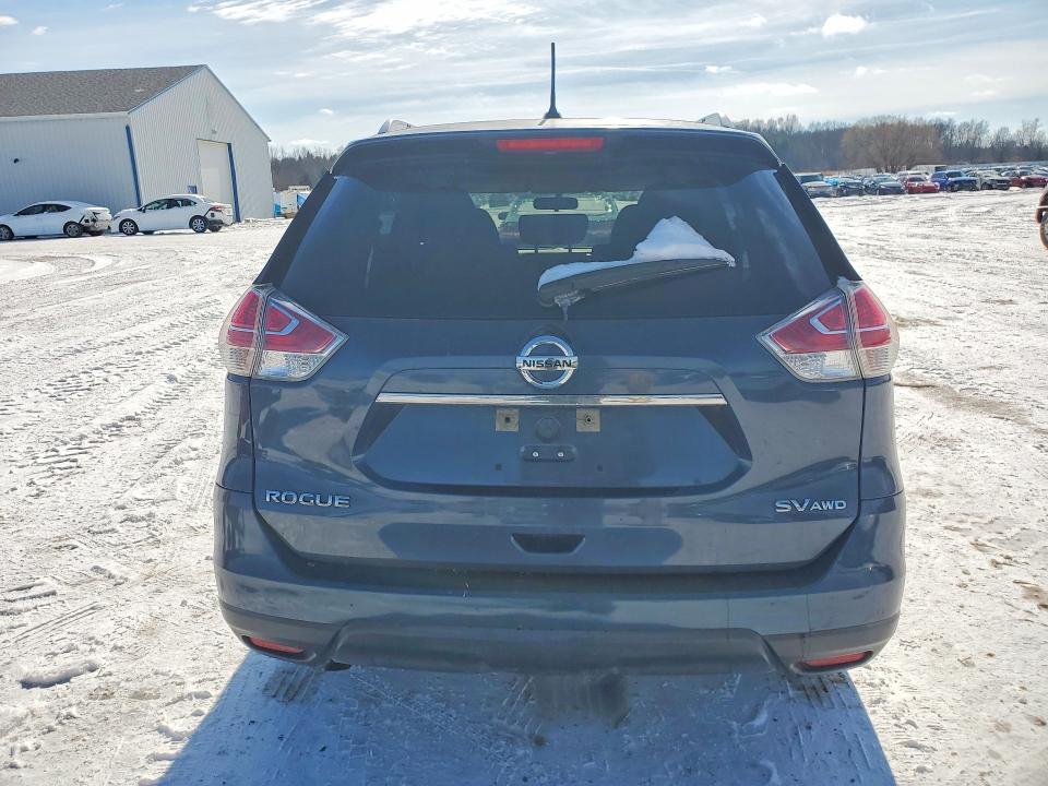 2016 Nissan Rogue sv