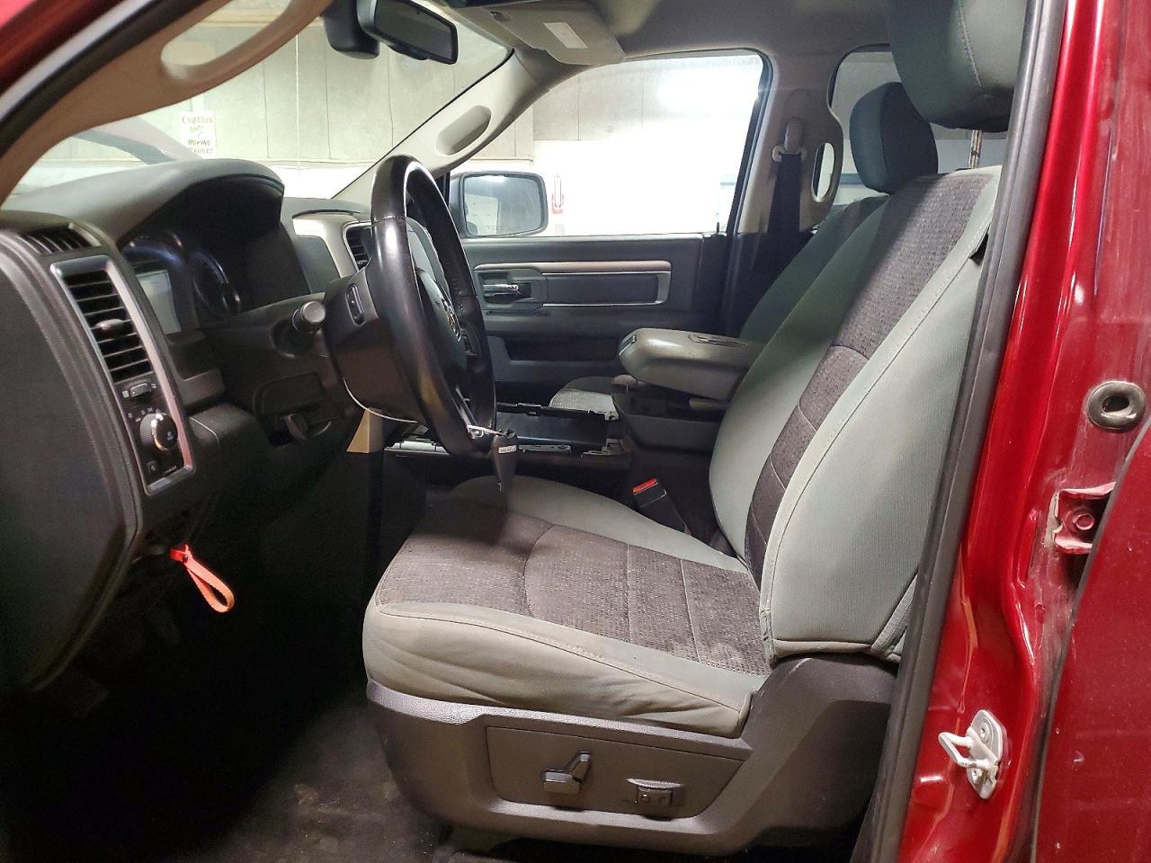 2015 Dodge RAM 1500 SLT