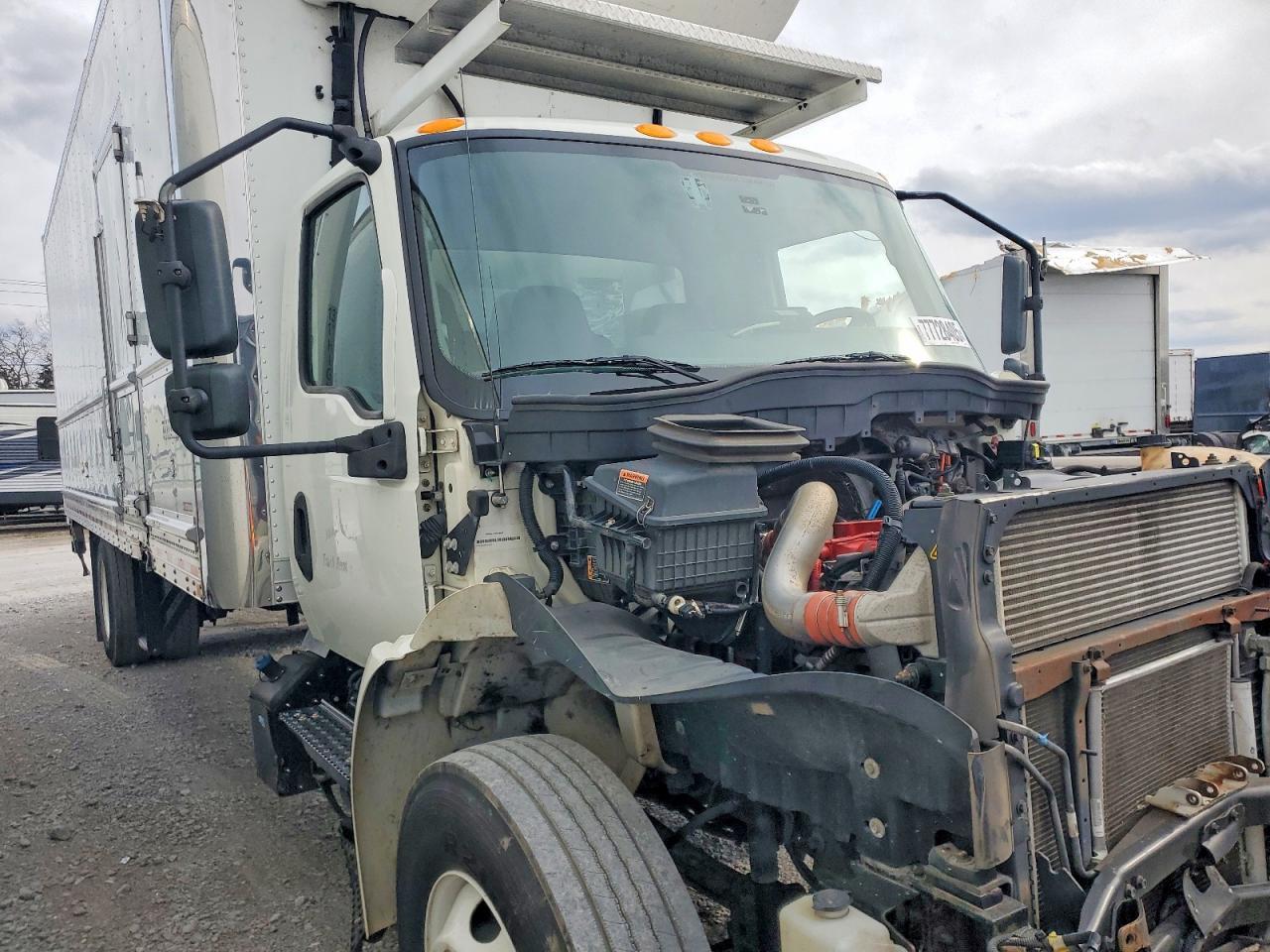 2021 International MV607 Refrigerated BOX Truck
