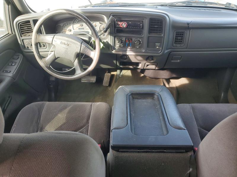 2004 GMC New Sierra C1500
