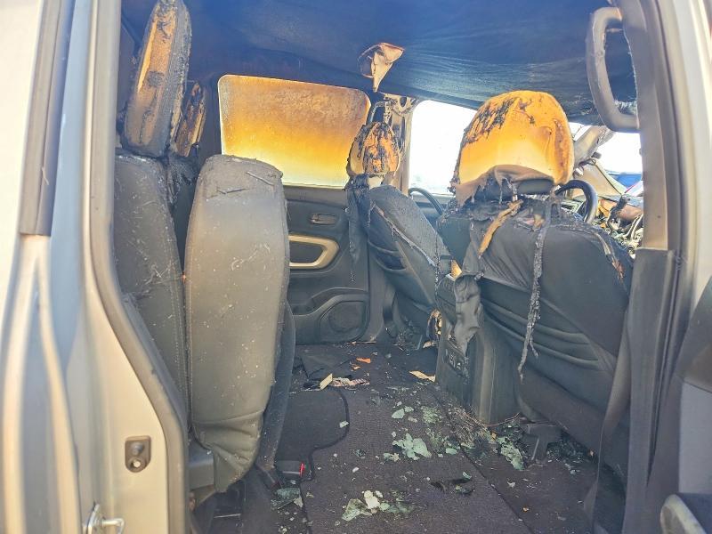 2019 Nissan Titan sv