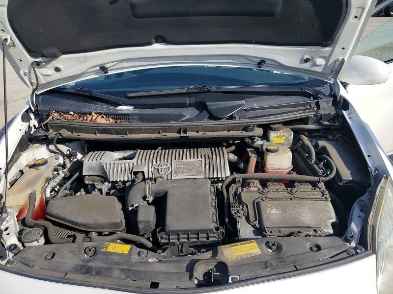 2010 Toyota Prius ii