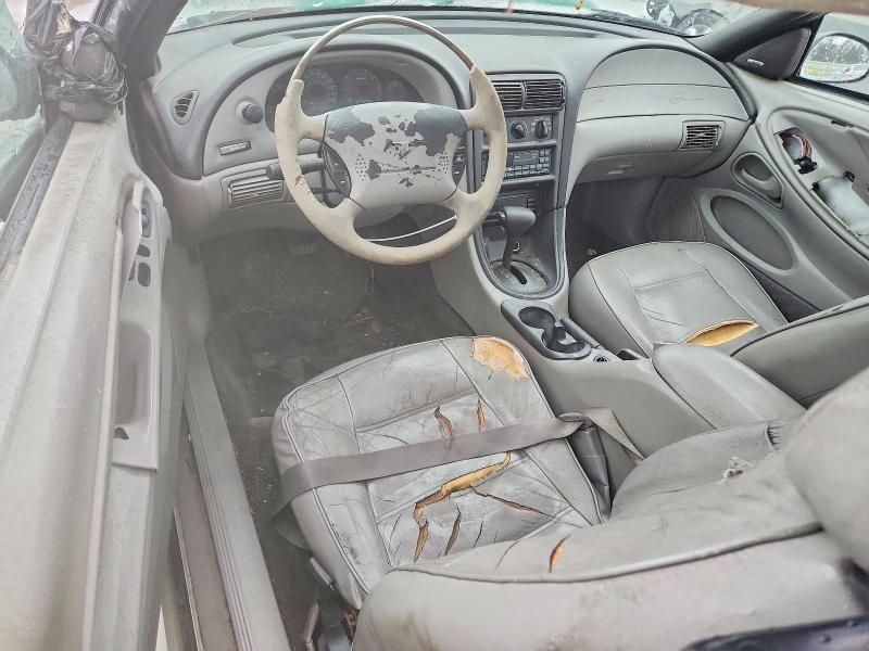 2000 Ford Mustang