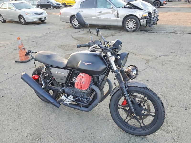 2018 Moto Guzzi V7 Special