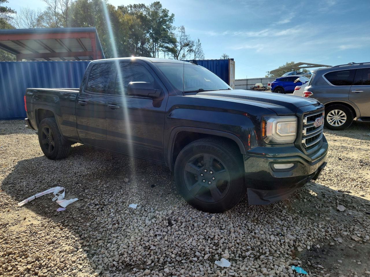 2018 GMC Sierra C1500 SLE