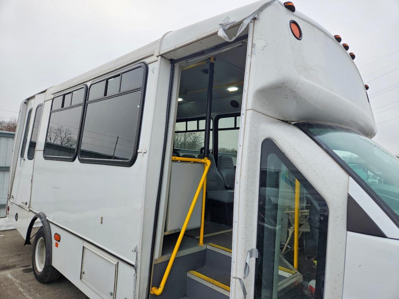 2020 Chevrolet Express G4500