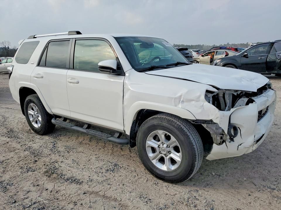 2020 Toyota 4runner SR5