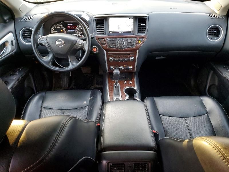 2020 Nissan Pathfinder Platinum