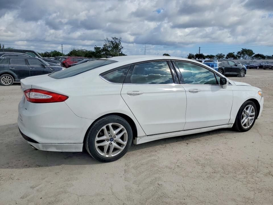 2016 Ford Fusion se