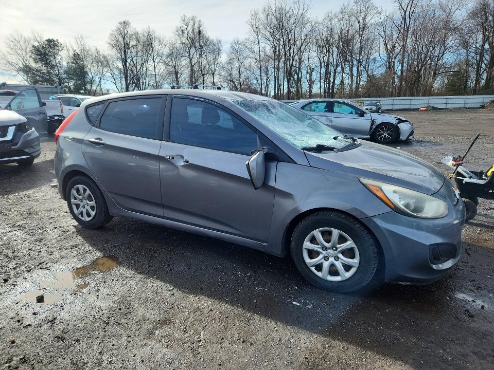 2014 Hyundai Accent gs