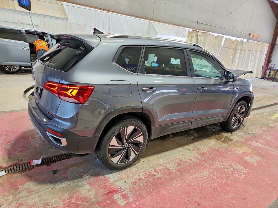 2024 Volkswagen Taos se