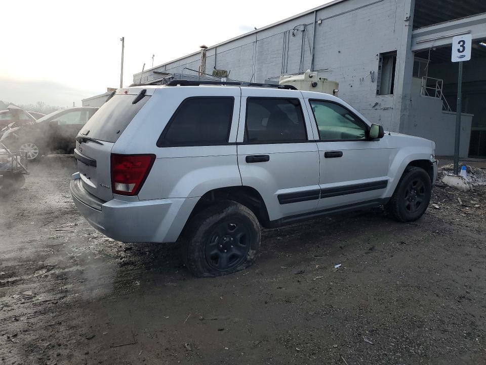 2005 Jeep Grand Cherokee Laredo