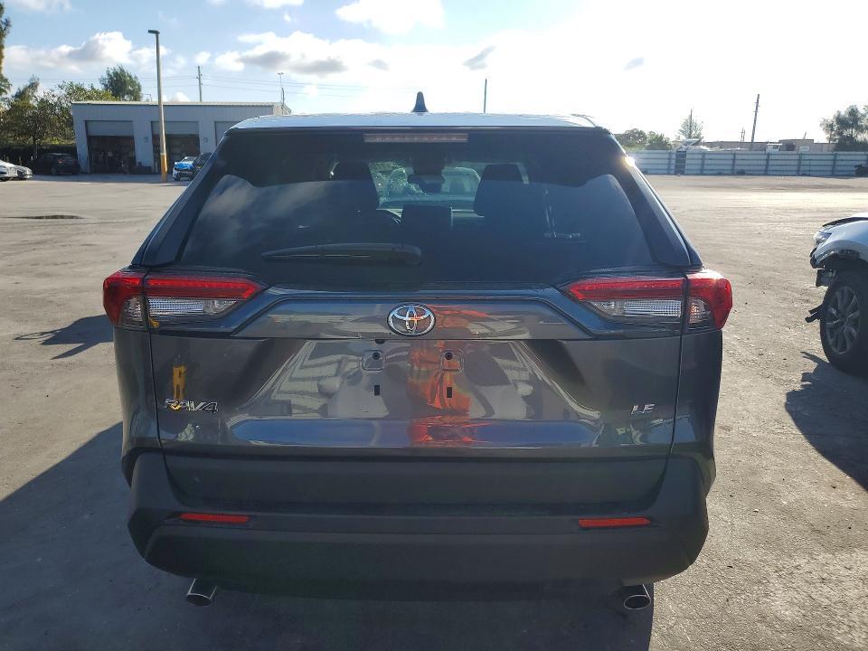 2025 Toyota Rav4 le