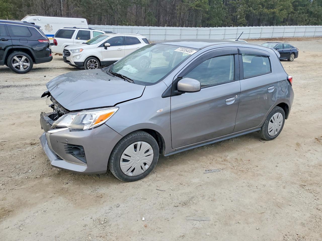 2023 Mitsubishi Mirage es