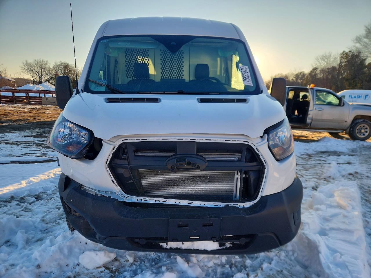 2025 Ford Transit T-250