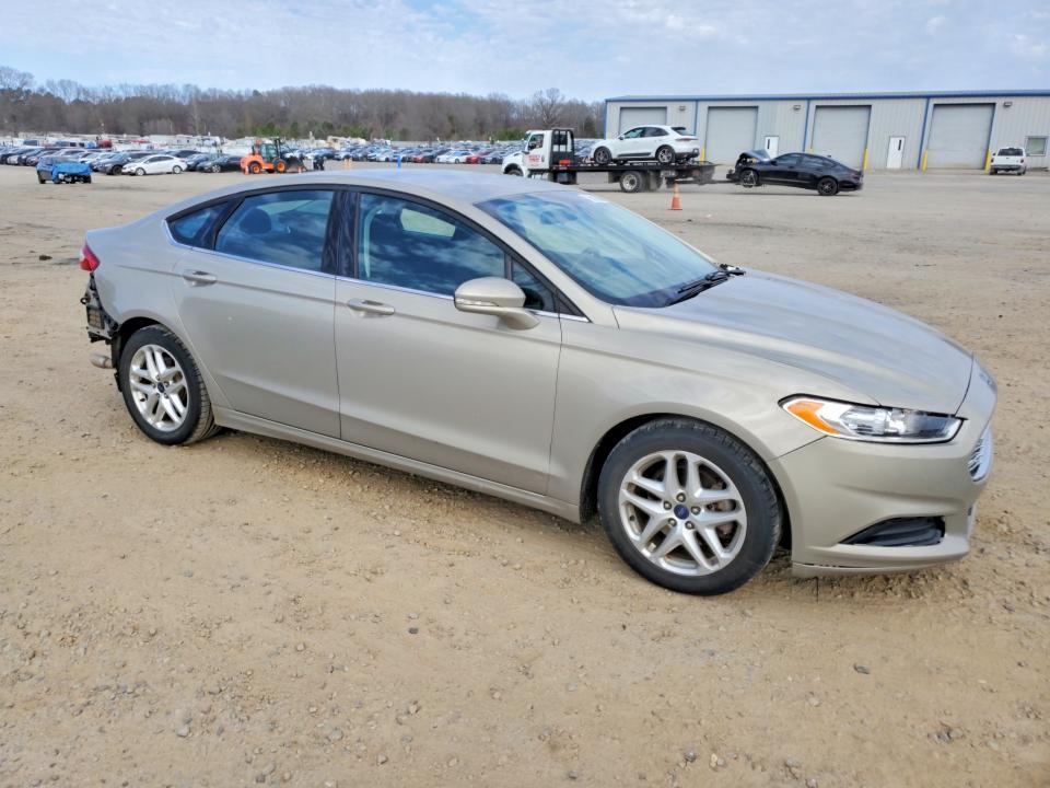 2016 Ford Fusion se