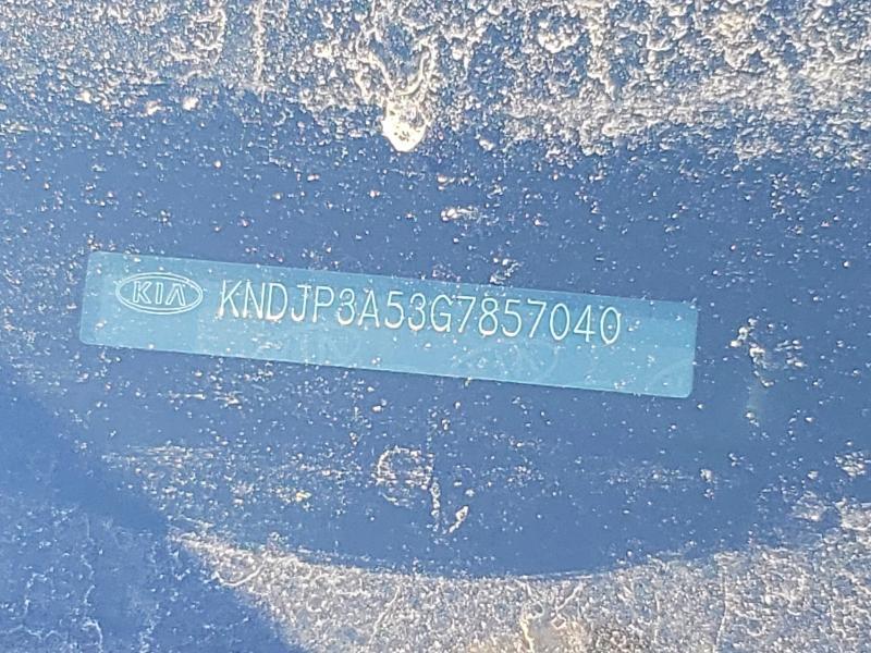 2016 KIA Soul +