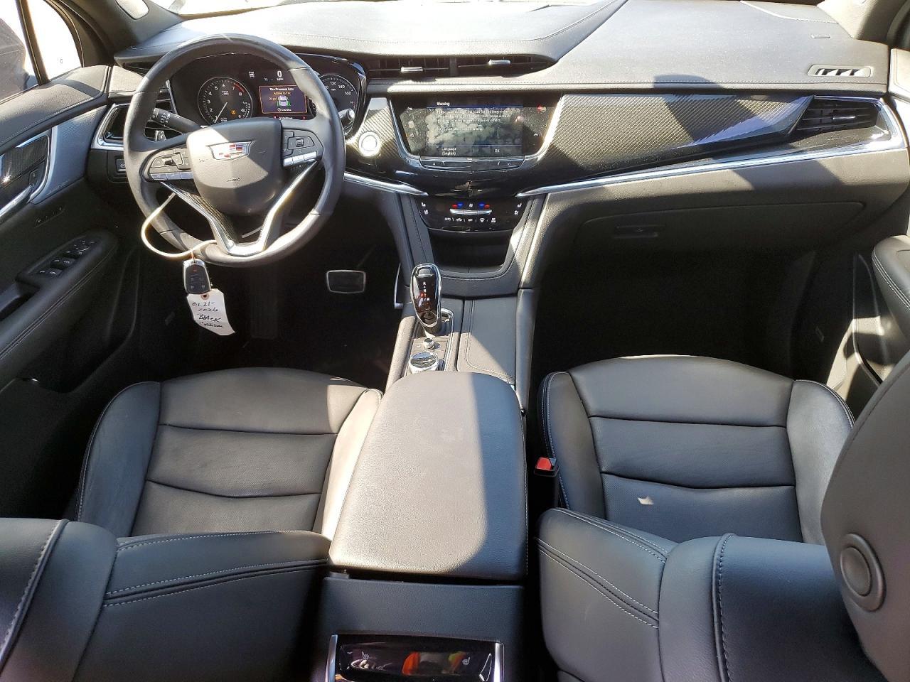 2024 Cadillac XT6