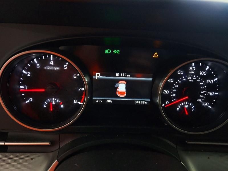 2024 KIA Carnival lx