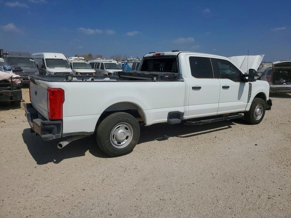 2025 Ford F250