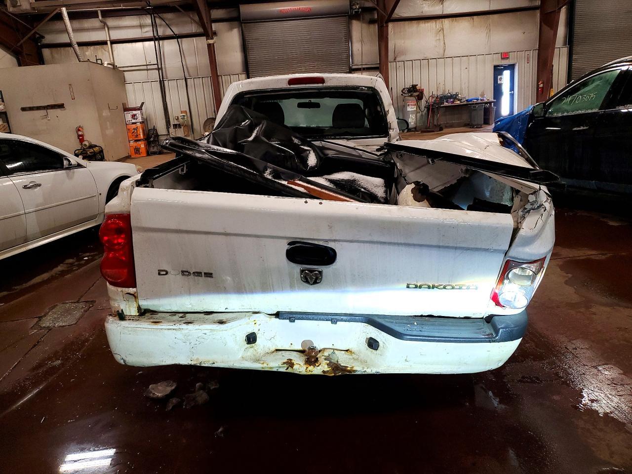 2011 Dodge Dakota st
