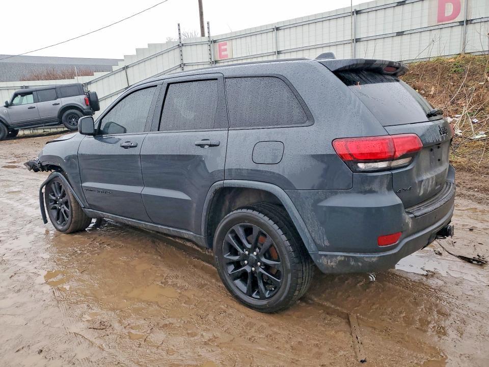 2017 Jeep Grand Cherokee Laredo