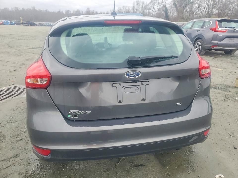 2017 Ford Focus se