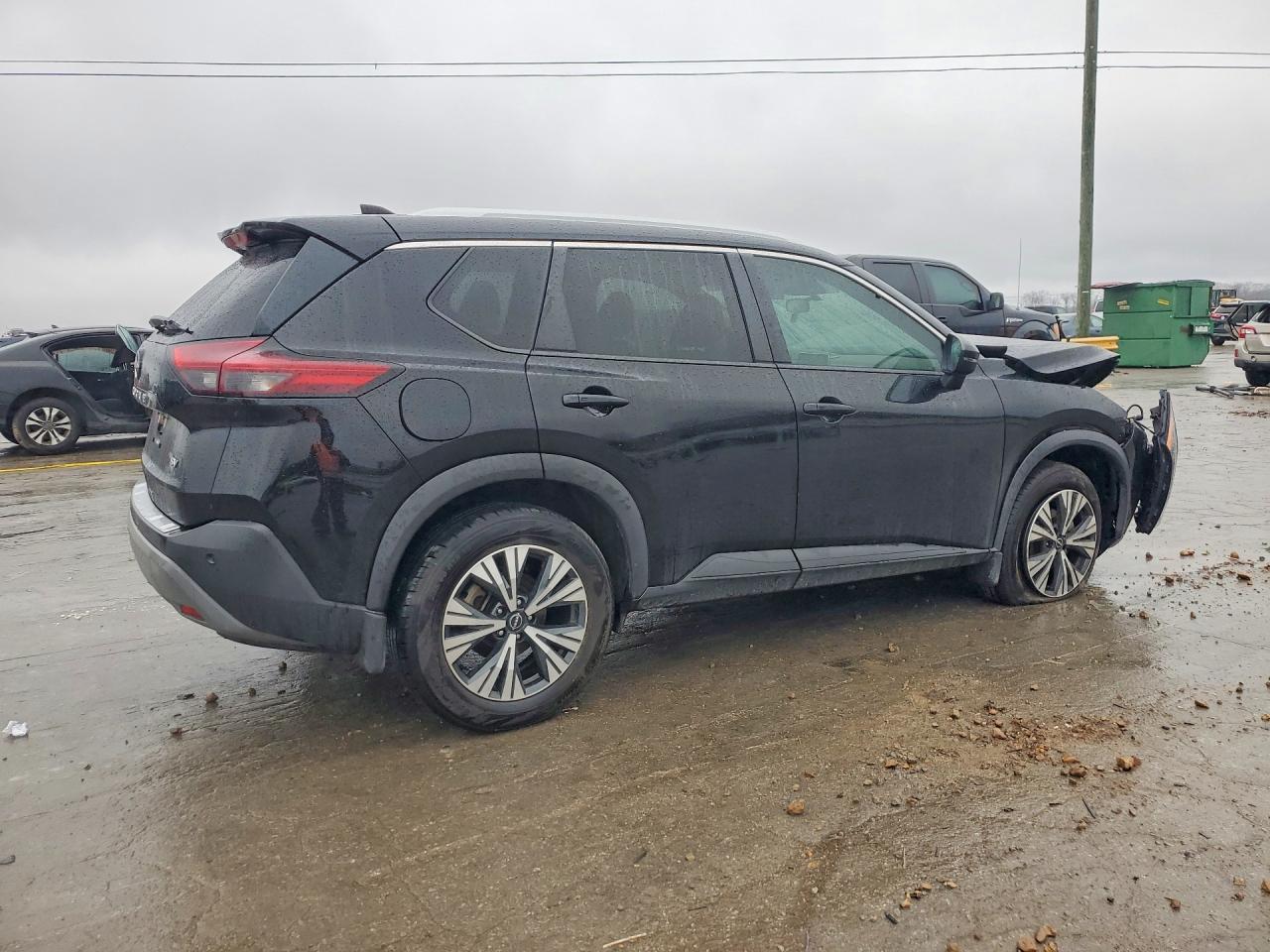 2022 Niss Rogue sv