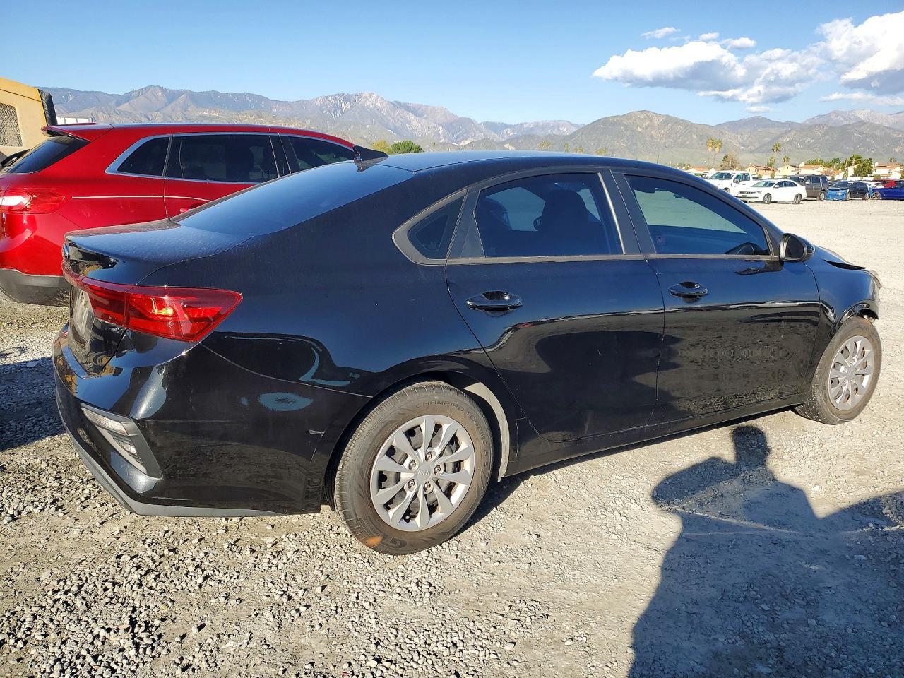 2020 KIA Forte fe