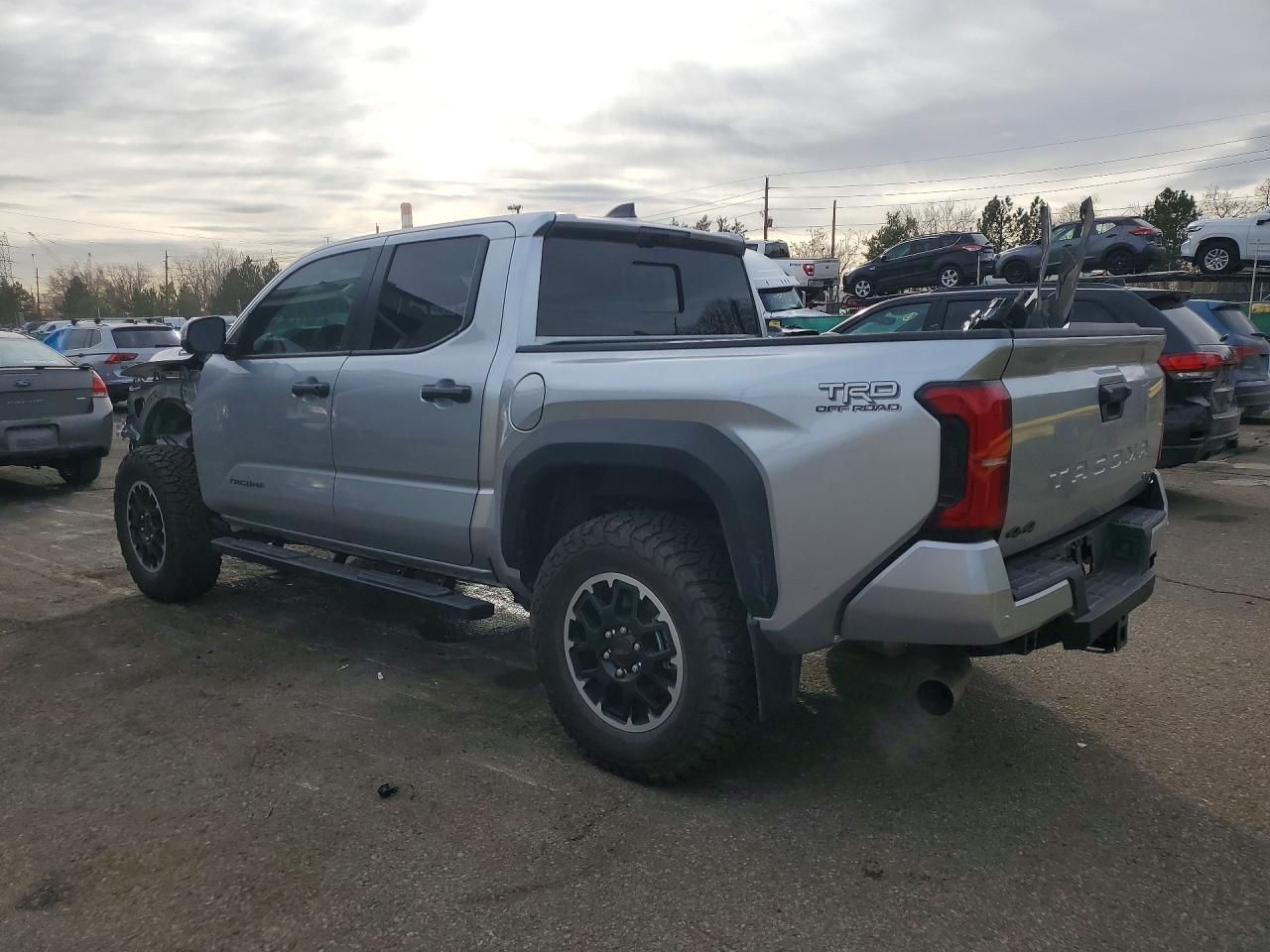 2024 Toyota Tacoma TRD OFF-ROAD HV