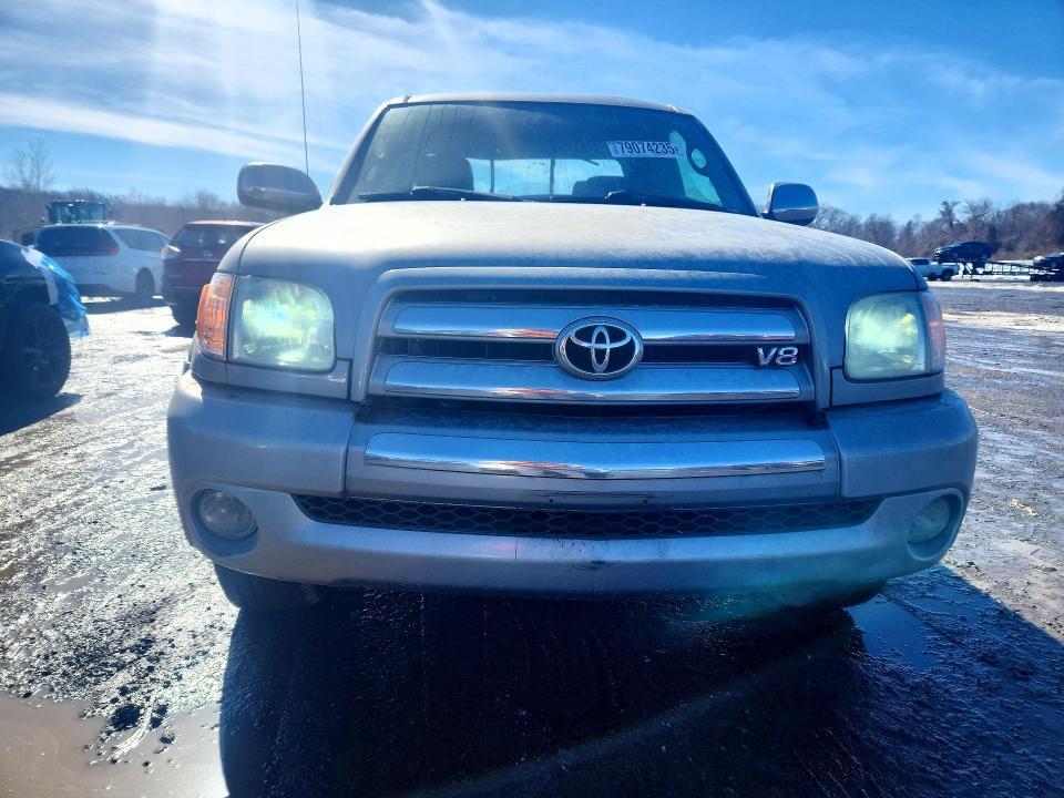 2003 Toyota Tundra SR5
