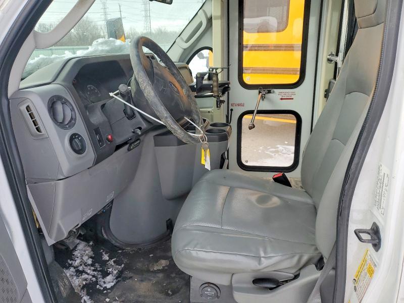 2012 Ford Econoline Cargo E-35