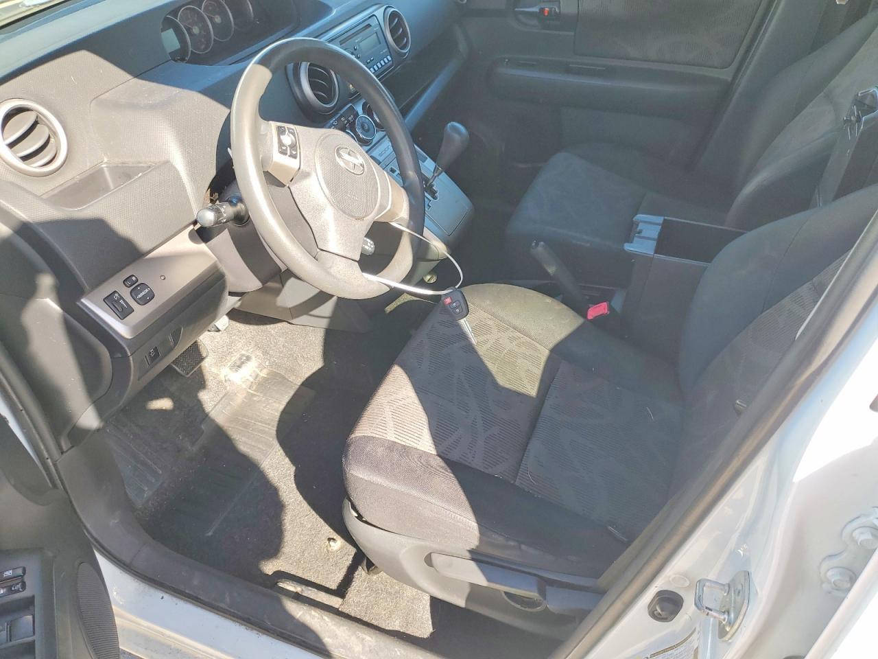 2013 Scion XB