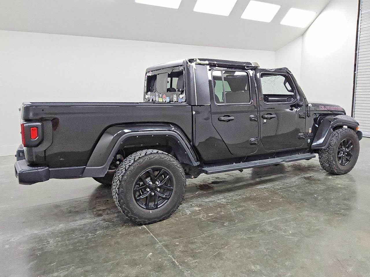 2022 Jeep Gladiator Sport