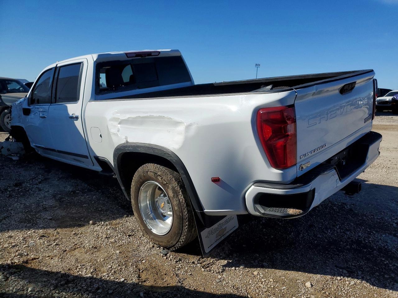 2024 Chevrolet Silverado K3500 High Country