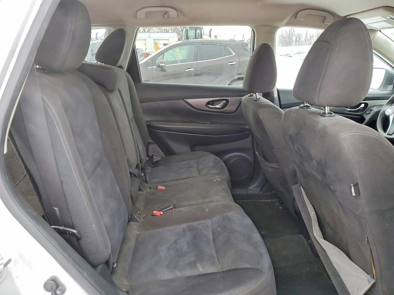 2015 Nissan Rogue s