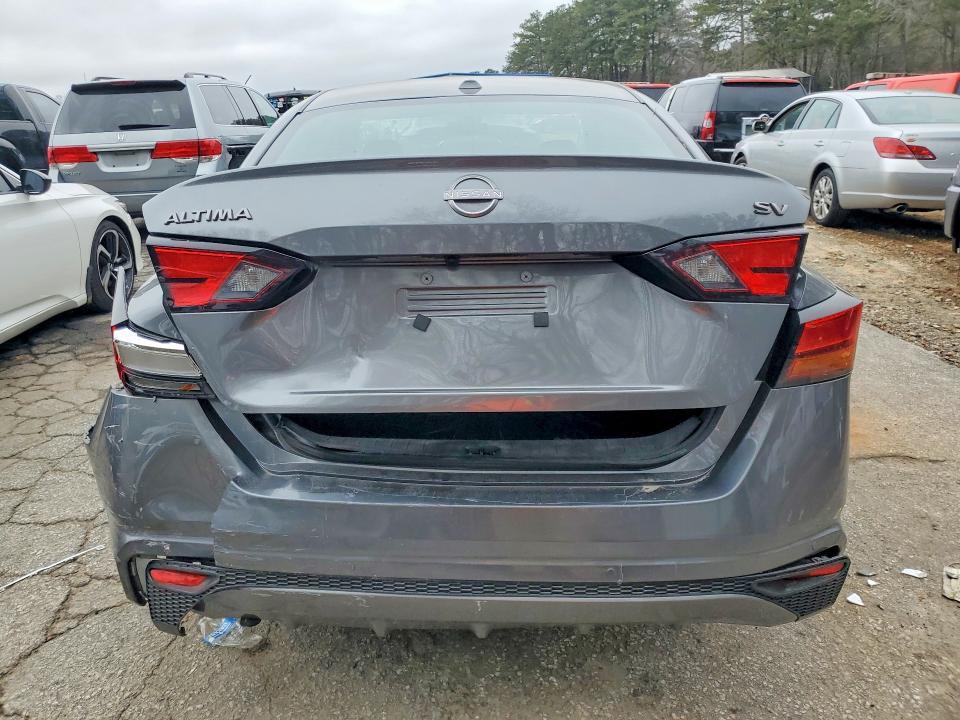 2024 Nissan Altima sv