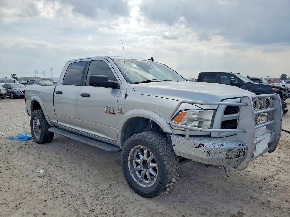 2014 Dodge Ram 2500 slt