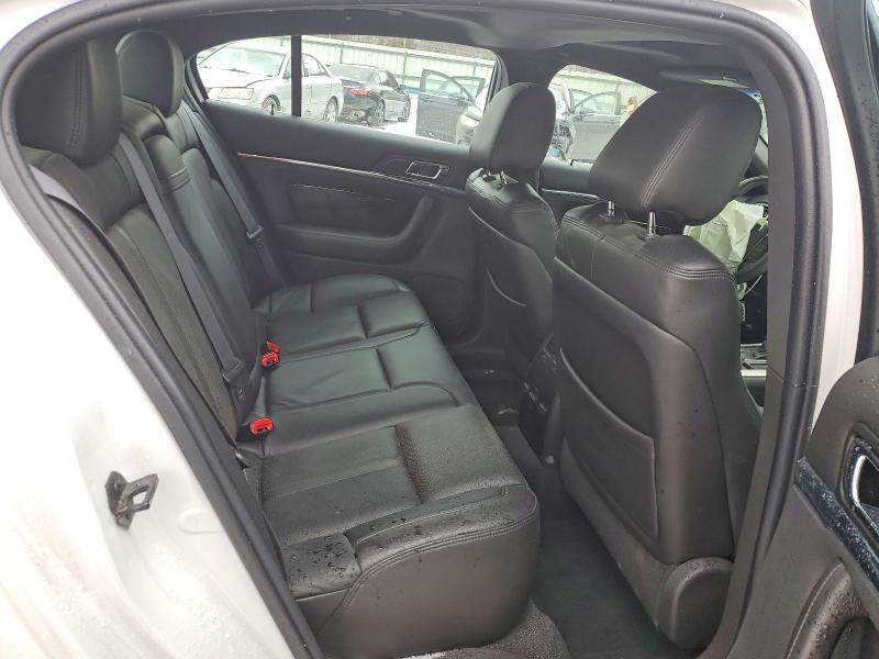 2010 Lincoln Townhouse MKS
